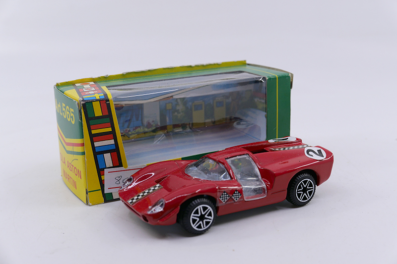 Politoys - Lola T70 Aston Martin 565