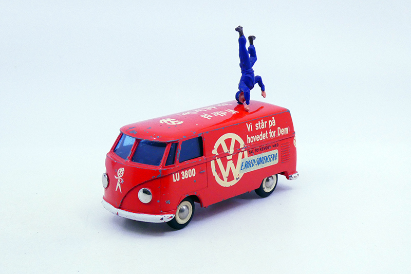 Tekno - Volkswagen Kombi E.Roed Sorensen 405