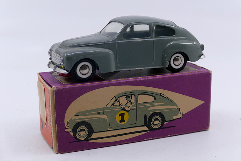 Tekno - Volvo PV544 822 Grise