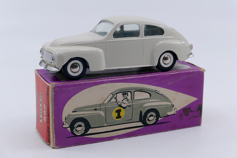 Tekno - Volvo PV544v 822 Ivoire