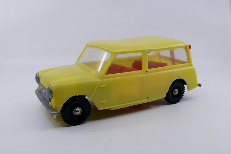 Tudor Rose - Austin countryman