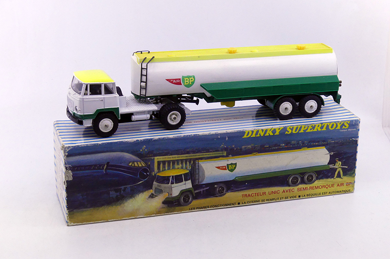Dinky Toys France - Unic Esterel semi remorque citerne Air BP 887