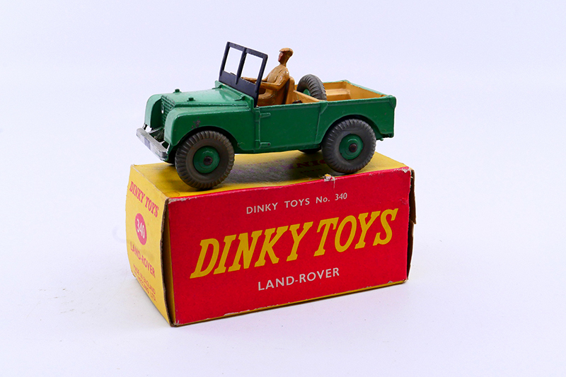 Dinky Toys GB - Land Rover 109 pick up