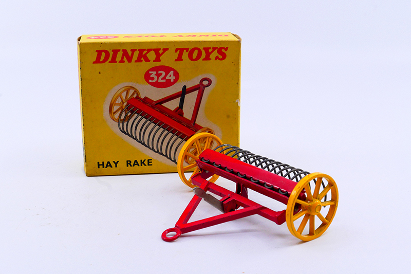 Dinky Toys GB - Remorque Herse 324