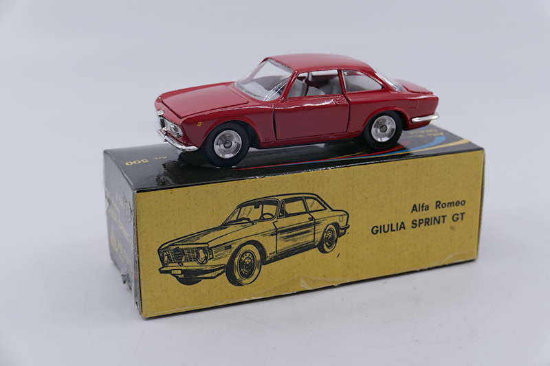 Politoys - Alfa Romeo Giulia sprint GT