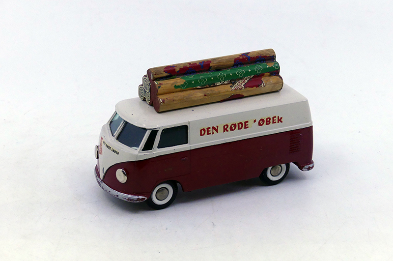 Tekno - Volkswagen Kombi Den Rode Lober 405