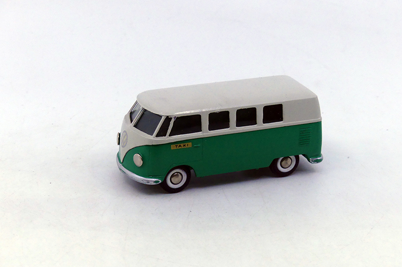 Tekno - Volkswagen Kombi bus taxi 407